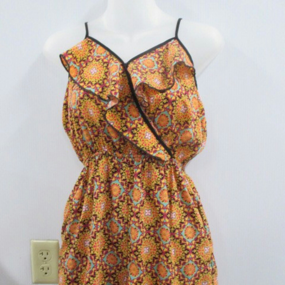 Xhilaration Womens Multi Color Romper sz S